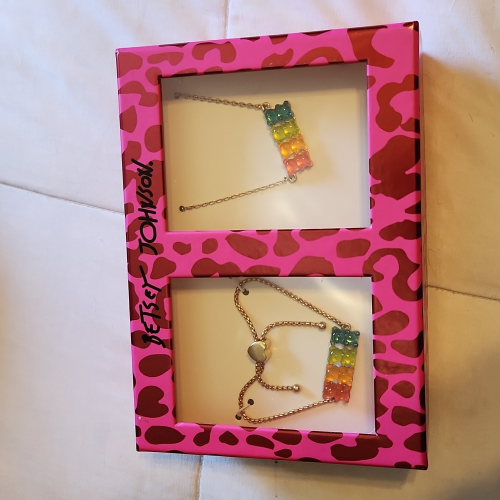 NWT Betsey Johnson Gummi Bear set